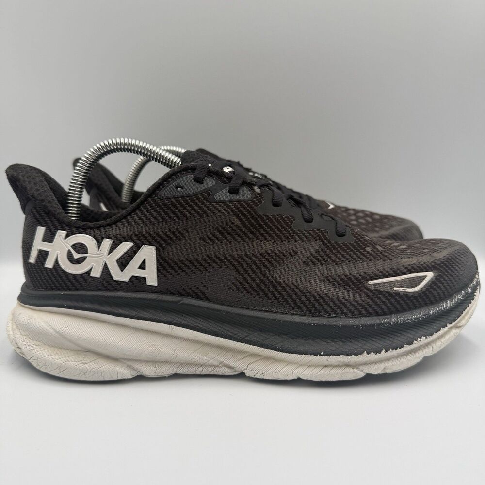 Hoka One One Clifton 9 Mens Size 9.5D Black White Walking Running Shoes Sneakers - Picture 1 of 8